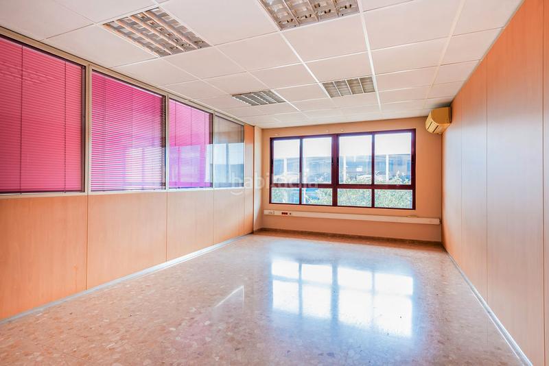 Foto 4ef2d620-2d99-4b26-a61e-aae39924d747. Local commercial dans Piscinas Villarreal / Vila - real