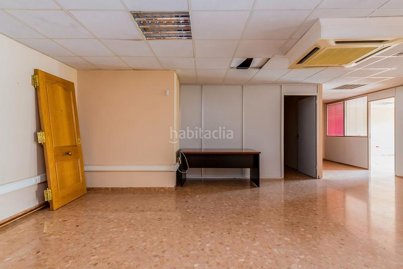 Foto 9a4e3f56-985c-4de8-86f2-793b20358bbf. Local commercial dans Piscinas Villarreal / Vila - real