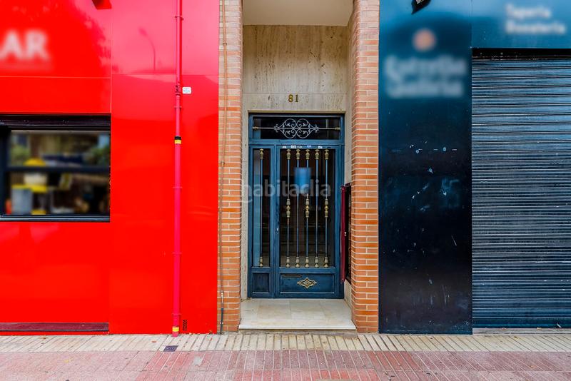 Foto abb5adbb-acb8-44b2-82a9-dc34f04cdf2f. Local commercial dans Piscinas Villarreal / Vila - real