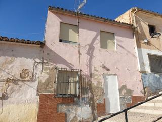 Towny house  C/ del pozo. Solvia inmobiliaria  chalet adosado villena