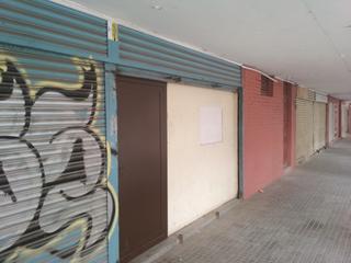Local Comercial  C/ freixe. Solvia inmobiliaria  locales cornellà de llobregat