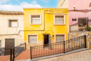 Towny house  C/ pavía. Solvia inmobiliaria  chalet adosado cieza