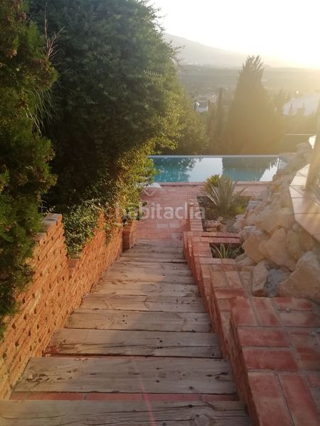 Foto 16feaf97-c547-47ae-a70a-4b6a55b4e2e2. Xalet amb calefacció aparcament piscina a Puente Tablas - Puente Nuevo - Cerro Molina Jaén