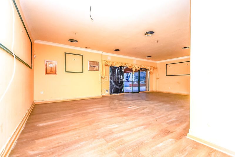 Foto caf7a537-12e4-4a24-915e-e9bedfa06cb6. Local comercial a pla de maset - cap de Salou Salou