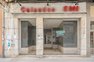 Locale commerciale  C/ doce de octubre. Solvia inmobiliaria  locales mieres