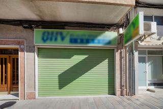 Locale commerciale in Av Alfonso XIII