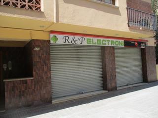 Local Comercial  Avda. prat de la riba. Solvia inmobiliaria  locales bigues i riells