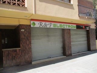 Local Comercial en Avda. prat de la riba. Solvia inmobiliaria - locales bigues i riells