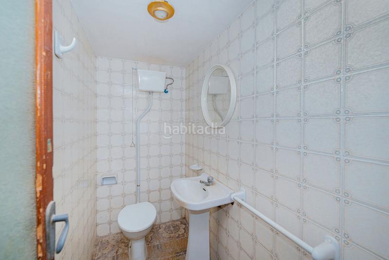 Foto 7e10fce8-a224-4d20-ac0b-320f06867cff. Locale commerciale in Pego