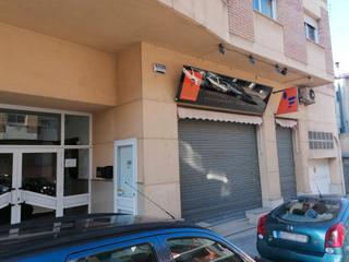 Local Comercial  C/ roger de lluria. Solvia inmobiliaria  locales móra debre