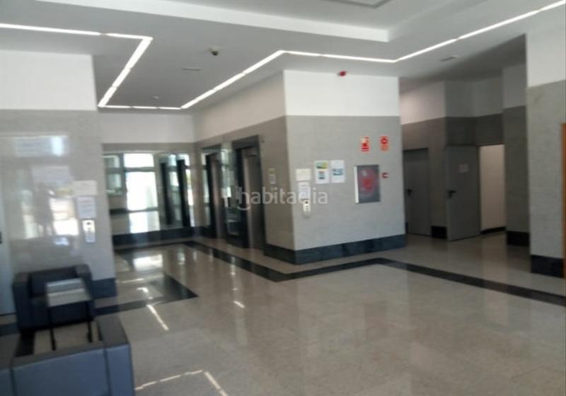 Foto 61adf9d6-4883-4dcc-8b03-483ec520a516. Office space with parking in San Jerónimo - La Bachillera Sevilla