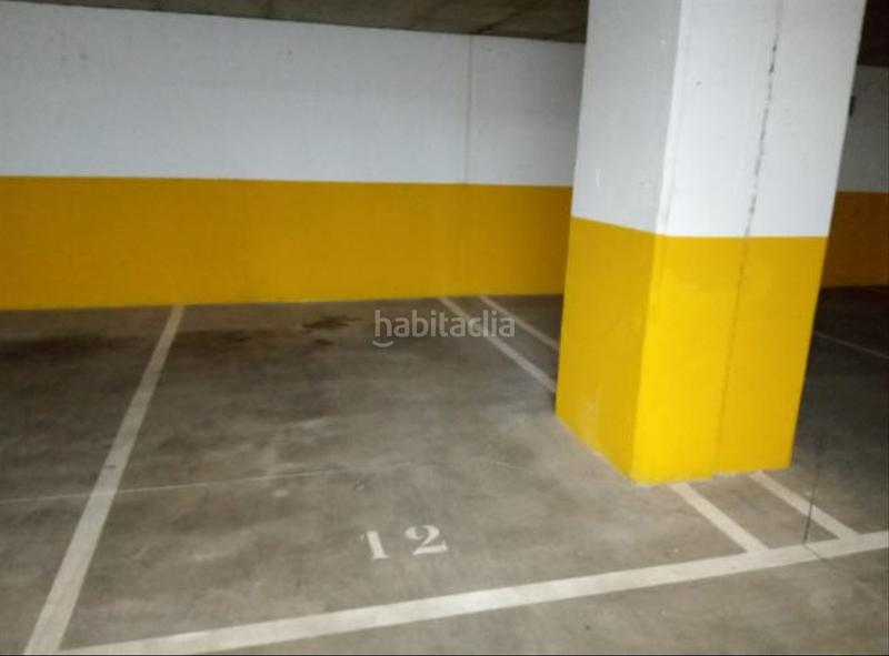 Foto f373ac38-bdc0-470c-b772-952ef87e0e4e. Office space with parking in San Jerónimo - La Bachillera Sevilla