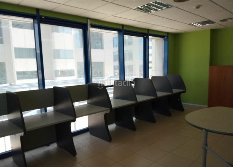 Foto ff78787b-07f9-4cd5-a425-584d651cab4a. Office space with parking in San Jerónimo - La Bachillera Sevilla