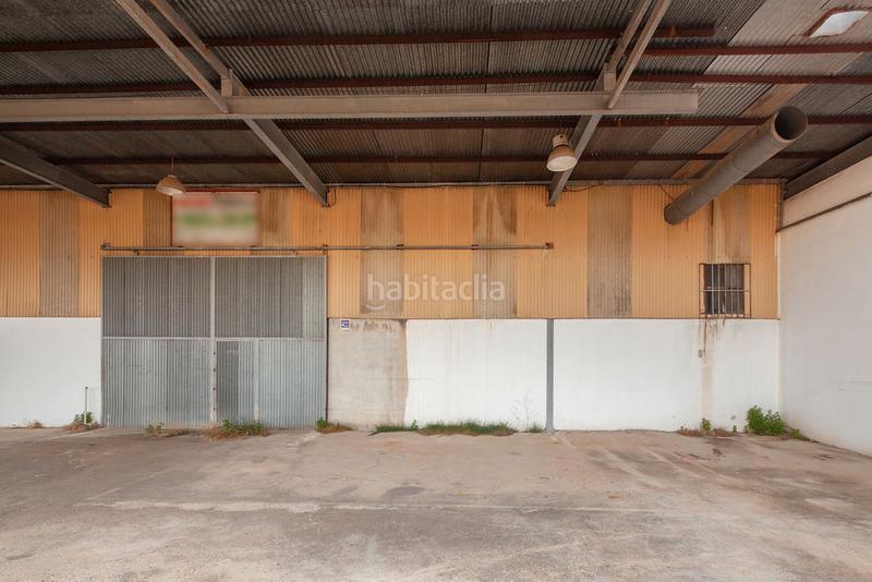 Foto 4fdef489-b332-4db4-b400-ce29f582d145. Capannone industriale in Xàtiva