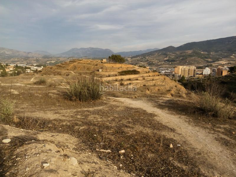 Foto 285c20c7-205b-413c-b342-45499dc5cbde. Finca rústica solvia inmobiliaria suelo rústico alcoy en Alcoi