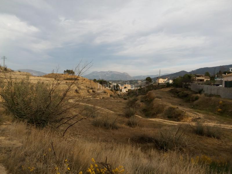Foto b12d8d7c-8e27-4825-80b9-e112a32c599b. Finca rústica solvia inmobiliaria suelo rústico alcoy en Alcoi