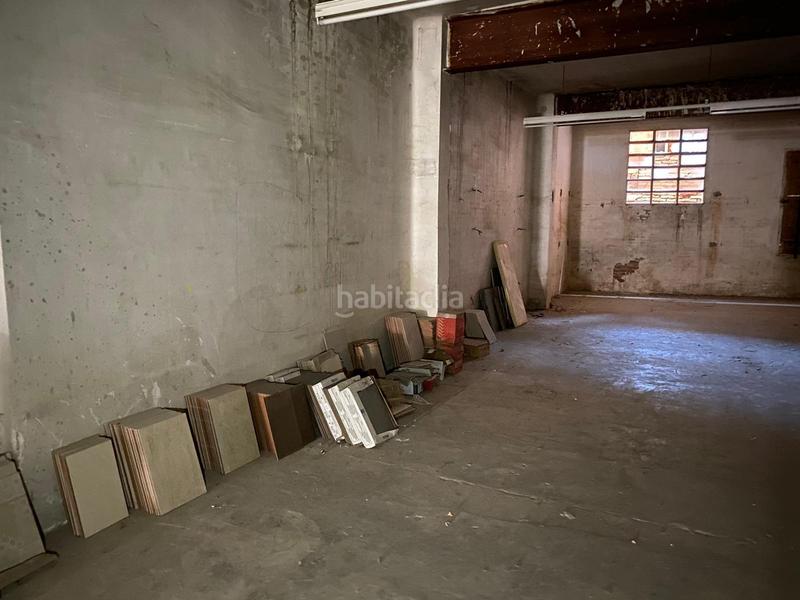 Foto c5226ba8-72f9-438c-acb6-d41eca3b6eef. Local comercial solvia inmobiliaria locales en Plaça Catalunya Manresa