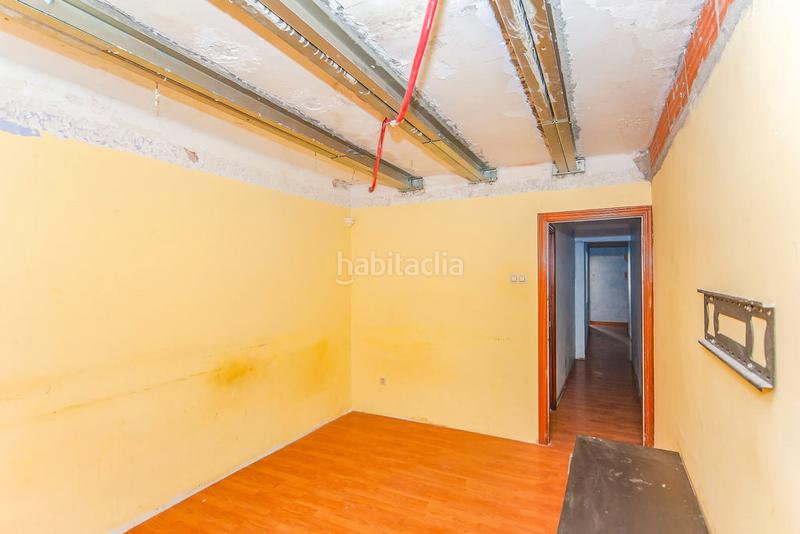 Foto a0cf1dcf-fa21-430e-9880-8fdcb8d9f070. Pis a Centre Pineda de Mar