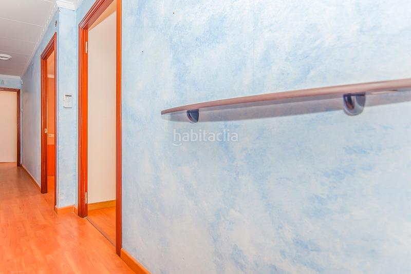 Foto bb94cbcc-417a-43f9-a39e-000016ae6644. Pis a Centre Pineda de Mar