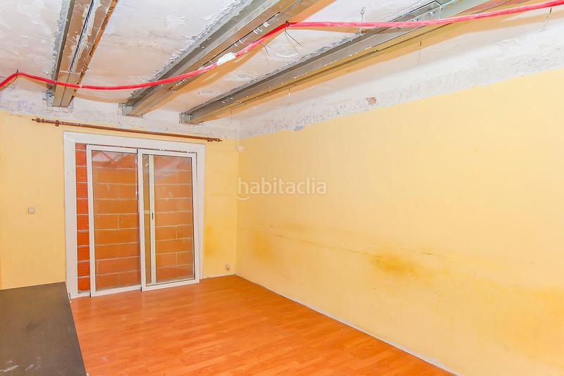 Foto cbd9f90b-a1f5-4d02-91de-8a30708588f6. Pis a Centre Pineda de Mar