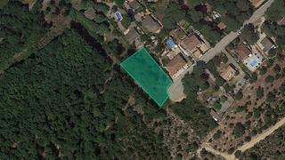 Finca rústica  C/ caldes de malavella. Solvia inmobiliaria  solares maçanet de la selva