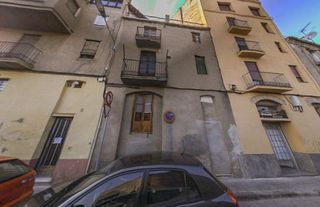 Edificio en C/ de la llum. Solvia inmobiliaria - edificio manresa