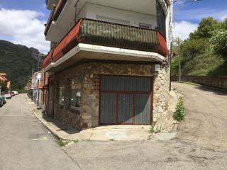Business premise  C/ manuel echevarria. Solvia inmobiliaria  locales cistierna