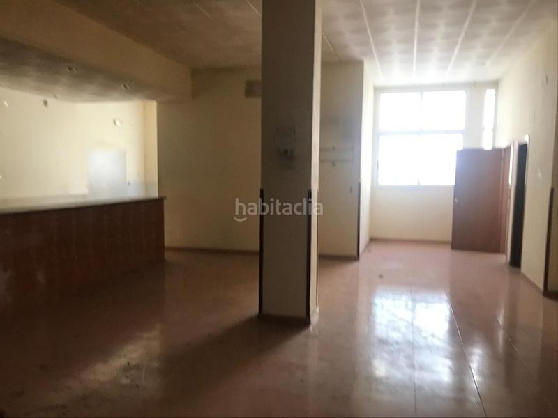Foto a8cd1309-30fa-49ab-bc7e-69aa83b01784. Local comercial solvia inmobiliaria locales vendrell el en Vendrell (El)