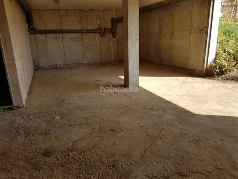 Foto 5b53b6b2-c53a-48c9-ab9b-c807c50755dd. Locale commerciale in Canonja (la)