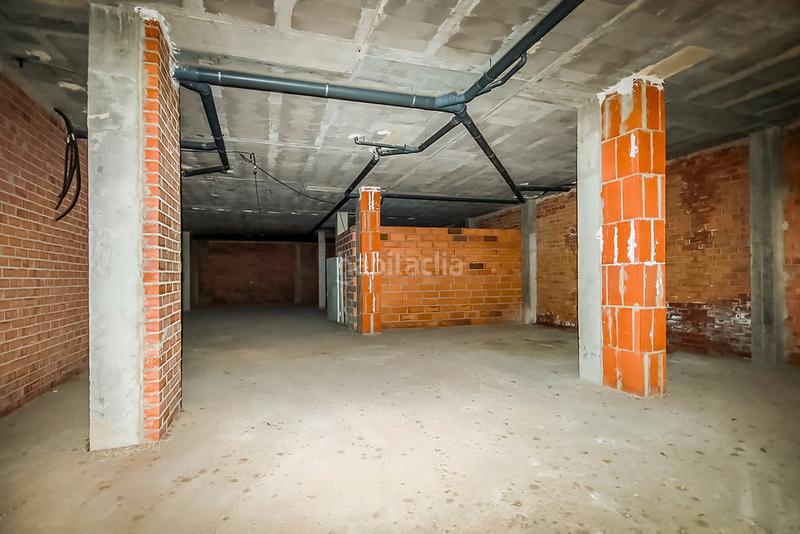 Foto 0a56c73d-f910-4c73-98b9-8ef658258d52. Locale commerciale in Vila-seca poble Vila-seca