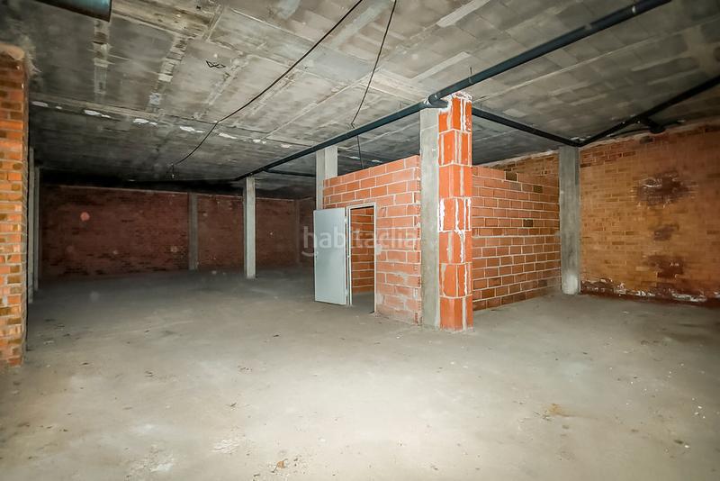 Foto ab1a38cc-35f5-44f6-911b-ad5155a23d1d. Locale commerciale in Vila-seca poble Vila-seca