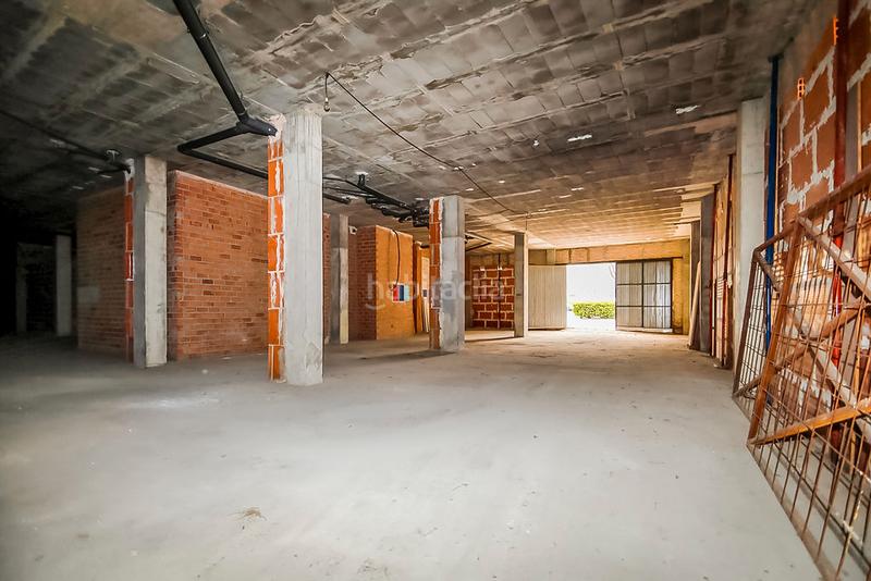 Foto cf1c2528-e479-4a92-98b4-0cfb217959e1. Locale commerciale in Vila-seca poble Vila-seca