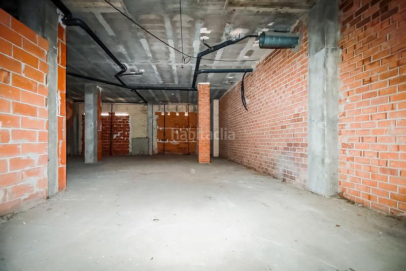 Foto dd99c06d-08de-4fc3-9e04-00840c8ea42e. Locale commerciale in Vila-seca poble Vila-seca