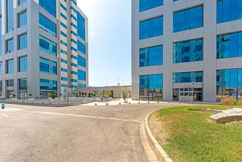 Foto 4f955b7e-2afa-4da0-80d2-01b20b8fd716. Oficina solvia inmobiliaria oficinas en San Jerónimo - La Bachillera Sevilla