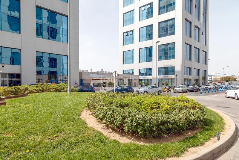 Foto 6f3a5f94-9bff-492b-91f2-d34e44eba832. Oficina solvia inmobiliaria oficinas en San Jerónimo - La Bachillera Sevilla