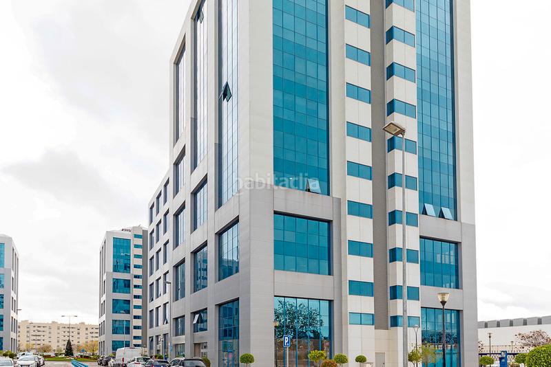 Foto a88070c0-5d00-4fa5-838c-4d8c1c944999. Oficina solvia inmobiliaria oficinas en San Jerónimo - La Bachillera Sevilla