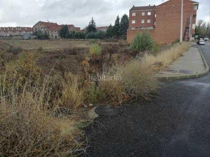 Foto 9bbef29d-a6f7-4962-8381-6522a3942546. Edificio in Trobajo del camino