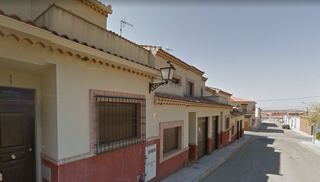 Maison jumelée  C/ pozo seco y c/ alfareria. Solvia inmobiliaria  chalet adosado mota del cuervo