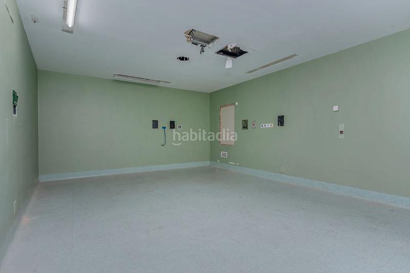 Foto 63b12ab4-9c8f-47ff-bc18-ef2d27269f3e. Local comercial a San Isidro Getafe