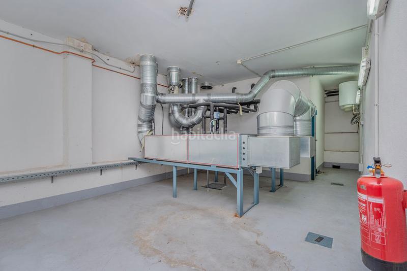 Foto bf4b1e69-b544-4102-9fb1-28ab4e15baa2. Local comercial a San Isidro Getafe