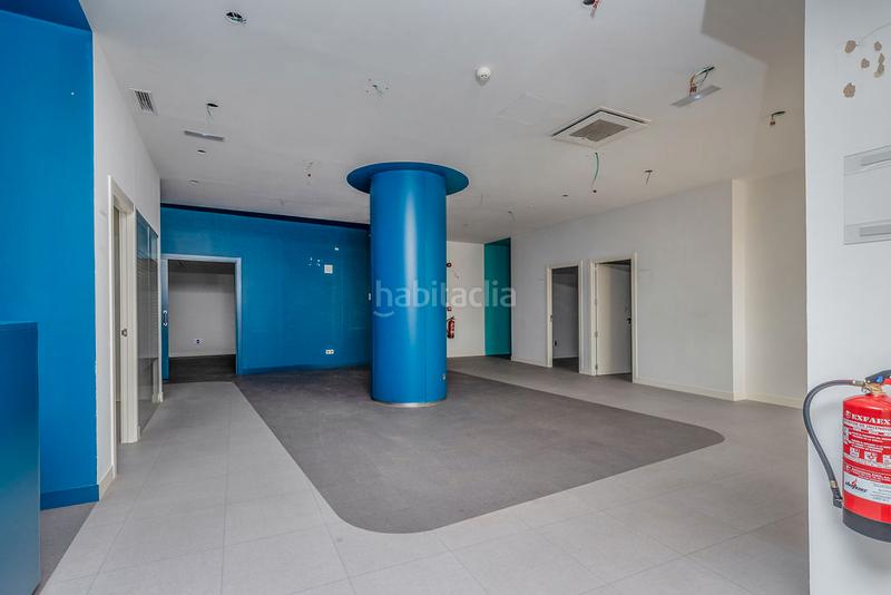 Foto f1a70a88-0ad6-46b9-8933-1ed303be07c1. Local comercial a San Isidro Getafe