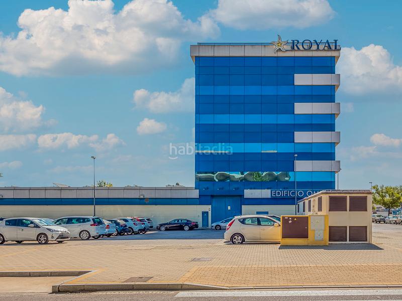 Foto 4ed75816-d183-4f42-898f-20e252b53b3b. Bureau avec parking dans Torreblanca Sevilla