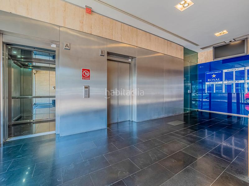 Foto a861c63d-df4f-4144-a8dc-193bdfd6c647. Bureau avec parking dans Torreblanca Sevilla