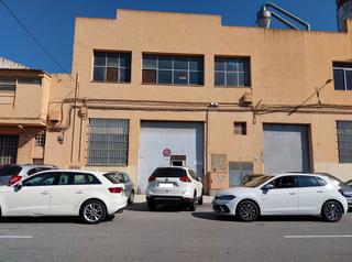 Local Comercial  C/ industria. Solvia inmobiliaria  locales ripollet