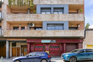 Geschäftsraum  C/ galileu. Solvia inmobiliaria  locales terrassa