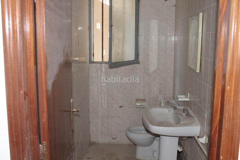 Foto 0aff25ae-a864-44cd-9a92-9bbc651e1e9b. Capannone industriale in Monòver