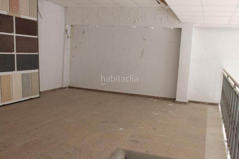 Foto 51649104-7484-4611-977b-3d250e933848. Capannone industriale in Monòver