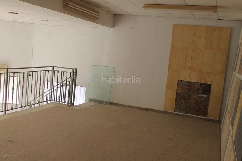 Foto 88c5af00-841e-4c68-bf28-6a0e7352cbba. Capannone industriale in Monòver