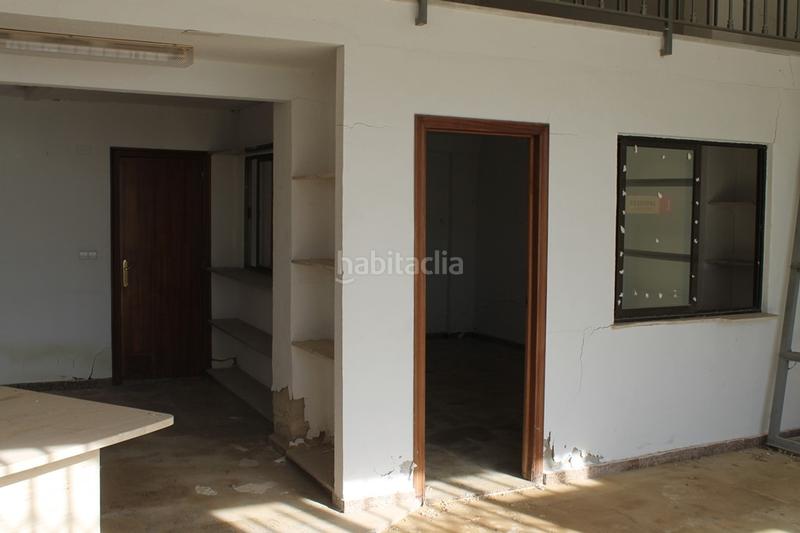 Foto 91072e58-d9f6-4fdc-ba98-3f83db112cb1. Capannone industriale in Monòver