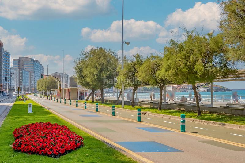 Foto 61cb5d69-c877-442f-bd1f-8f46b1f2a4ef. Geschäftsraum in La Arena Gijón